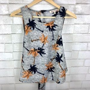 palm tree tank with the cutest back
